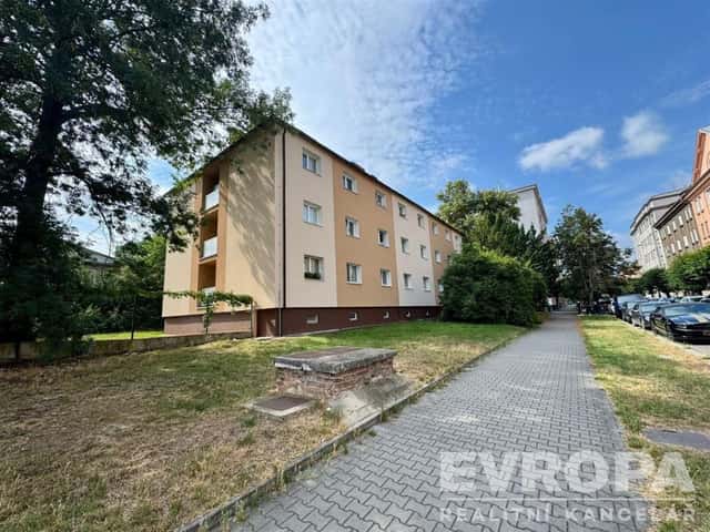Pronájem bytu 1+1 30 m2, Raisova, Plzeň – Jižní Předměstí, okres Plzeň-město