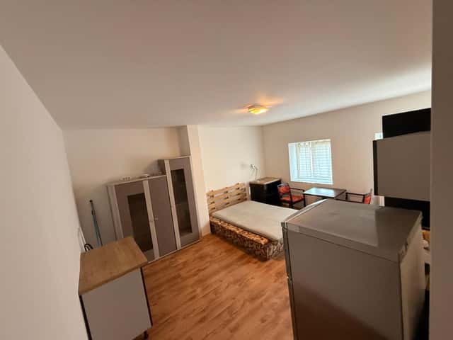Pronájem bytu 1+kk 30 m2, Neředínská, Olomouc – Neředín