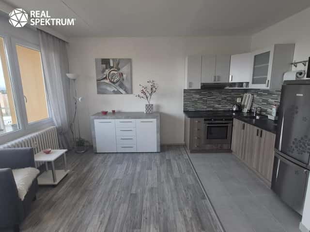 Pronájem bytu 1+kk 28 m2, Švermova, Brno – Bohunice, okres Brno-město