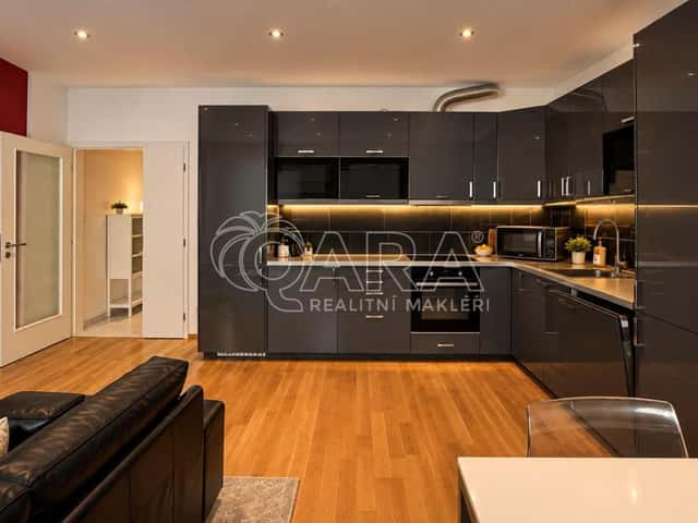 Pronájem bytu 3+kk 67 m2, U svobodárny, Praha – Libeň