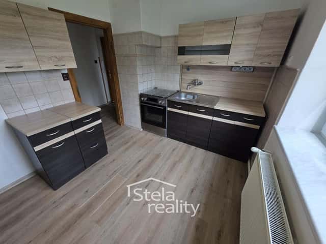 Pronájem bytu 3+1 65 m2, Krnovská, Bruntál