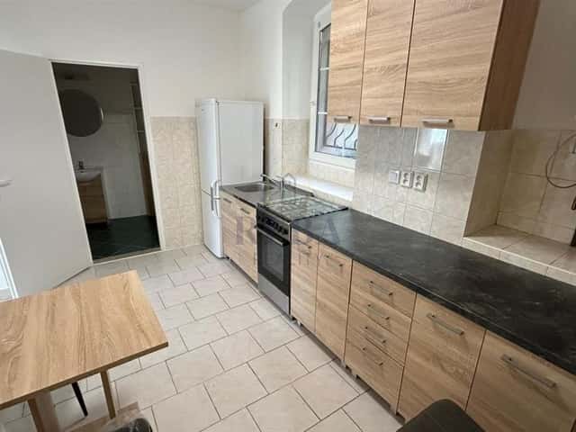 Pronájem bytu 2+1 74 m2, Pražská silnice, Karlovy Vary – Hůrky