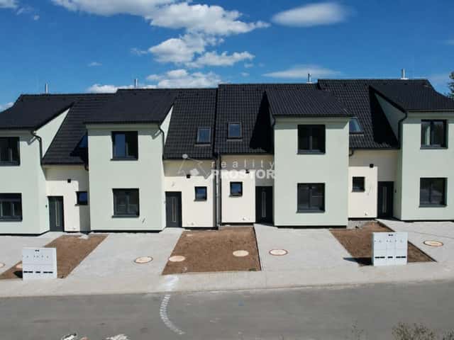 Prodej domu 110 m2, U zastávky, Nučice, okres Praha-západ