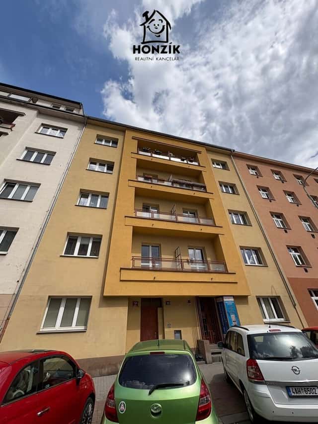 Prodej bytu 2+1 74 m2, Jeseniova, Praha 3 – Žižkov