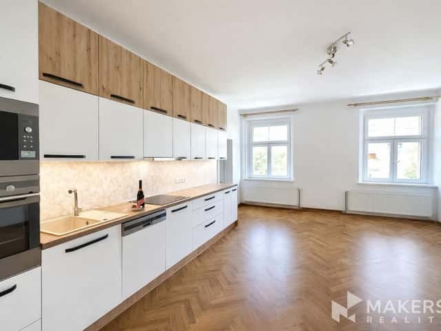 Pronájem bytu 2+kk 80 m2, U kněžské louky, Praha 3 – Žižkov