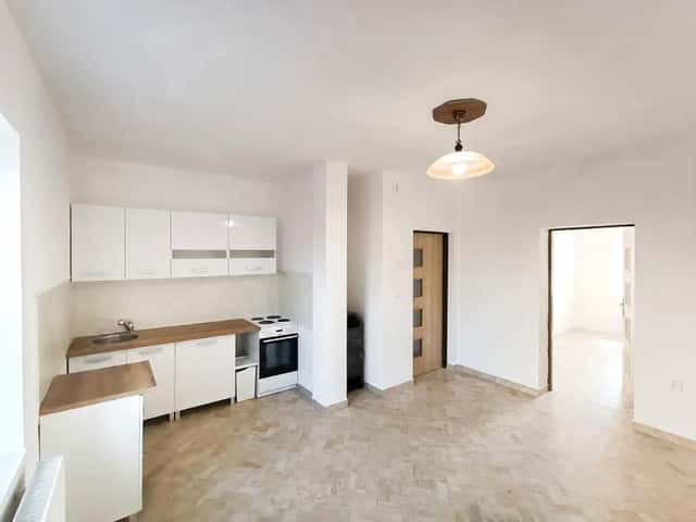 Prodej bytu 3+kk, Karlín, Planá, okres Tachov