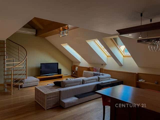 Pronájem bytu 3+kk 157 m2, Korunní, Praha – Vinohrady