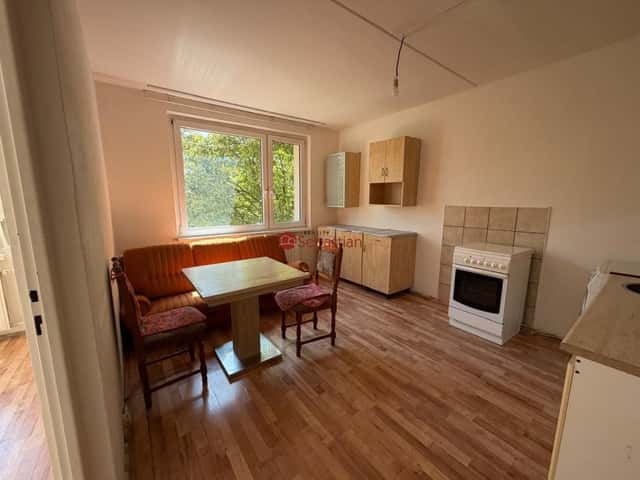 Pronájem bytu 1+1 35 m2, Školní pěšina, Chomutov