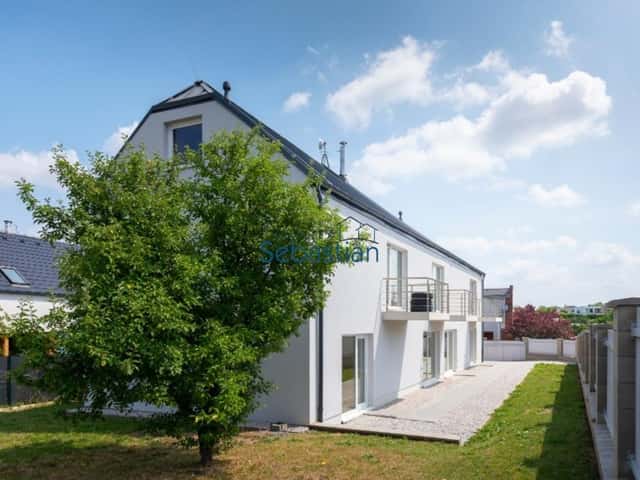 Pronájem bytu 1+kk 25 m2, Opuková, Horoměřice, okres Praha-západ