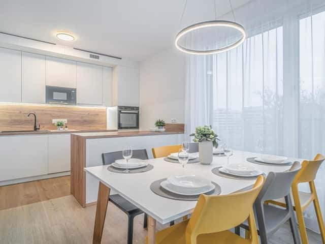 Pronájem bytu 3+kk 82 m2, Litoměřická, Praha 9 – Prosek