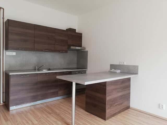 Pronájem bytu 2+kk 47 m2, Černokostelecká, Praha 10 – Strašnice