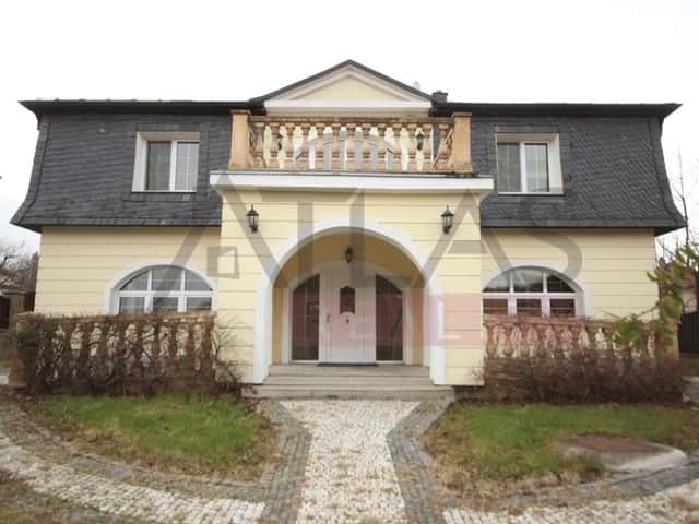 Pronájem domu 360 m2, Nebušice, Praha 6 – Nebušice