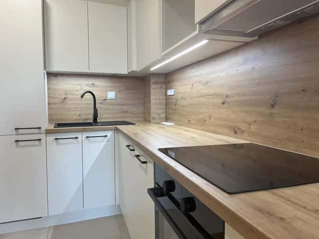 Pronájem bytu 1+kk 41 m2, Masarykovo náměstí, Bystřice nad Pernštejnem, okres Žďár nad Sázavou