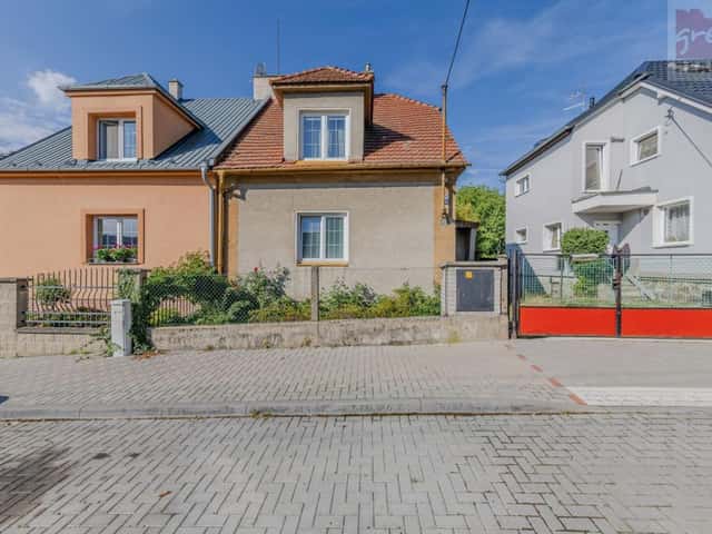 Prodej domu 122 m2, Tolstého, Šternberk, okres Olomouc