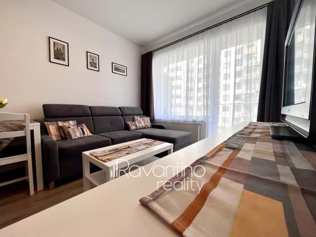 Pronájem bytu 1+kk 38 m2, Spolková, Brno – Zábrdovice, okres Brno-město