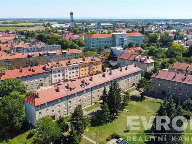Pronájem bytu 2+1 65 m2, Olbrachtova, Břeclav