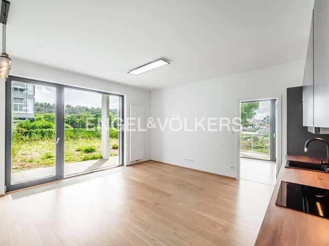 Pronájem bytu 2+kk 59 m2, Sokolova, Praha 8 – Karlín