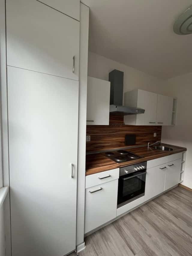 Pronájem bytu 2+1 44 m2, Rožňavská, Olomouc – Nové Sady