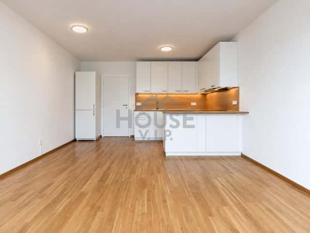 Pronájem bytu 1+kk 35 m2, Lesík, Kladno