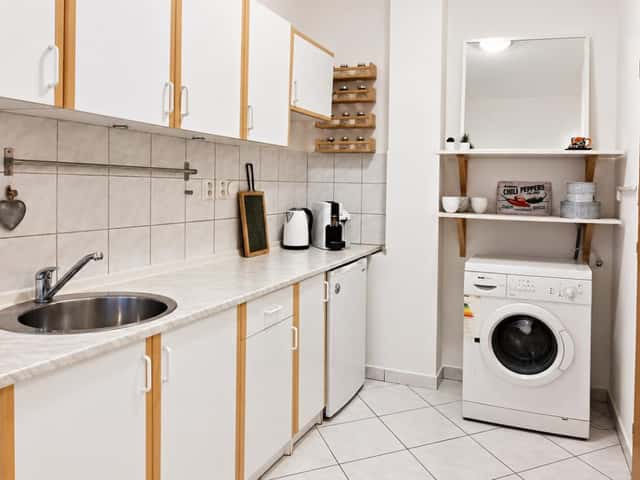 Pronájem bytu 1+1 34 m2, Lidická, Brno – Černá Pole, okres Brno-město