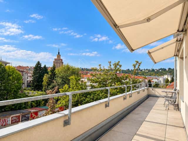 Pronájem bytu 3+kk 60 m2, Ve struhách, Praha 6 – Bubeneč