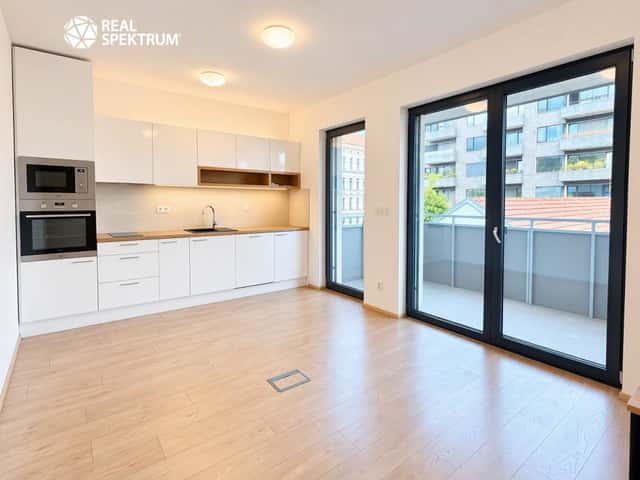 Pronájem bytu 1+kk 27 m2, Bratislavská, Brno – Zábrdovice, okres Brno-město