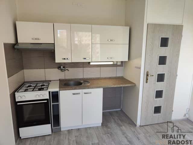 Pronájem bytu 1+1 36 m2, 17. listopadu, Chomutov