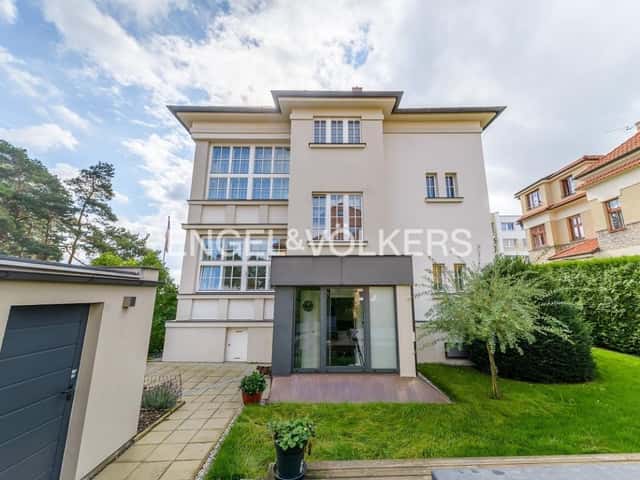 Pronájem domu 434 m2, Na Kodymce, Praha 6 – Dejvice