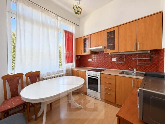 Pronájem bytu 2+1 56 m2, Třinecká, Praha 9 – Letňany