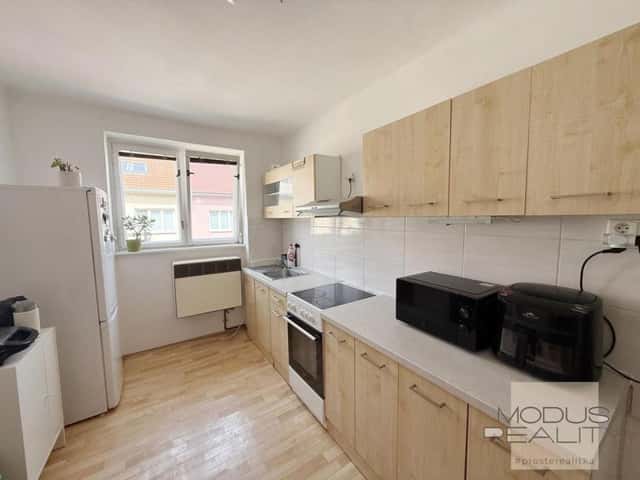 Pronájem bytu 2+1 56 m2, Matěchova, Praha 4 – Krč