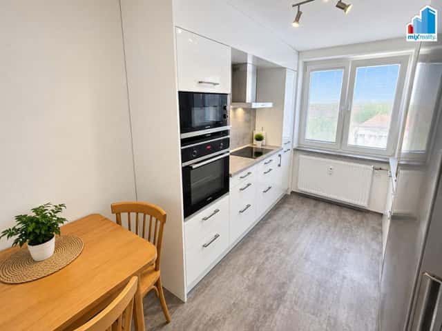 Pronájem bytu 2+1 56 m2, Zámečnická, Plzeň – Jižní Předměstí, okres Plzeň-město