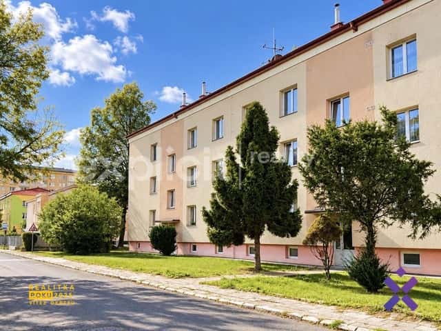 Pronájem bytu 3+1 73 m2, Benátky, Vsetín