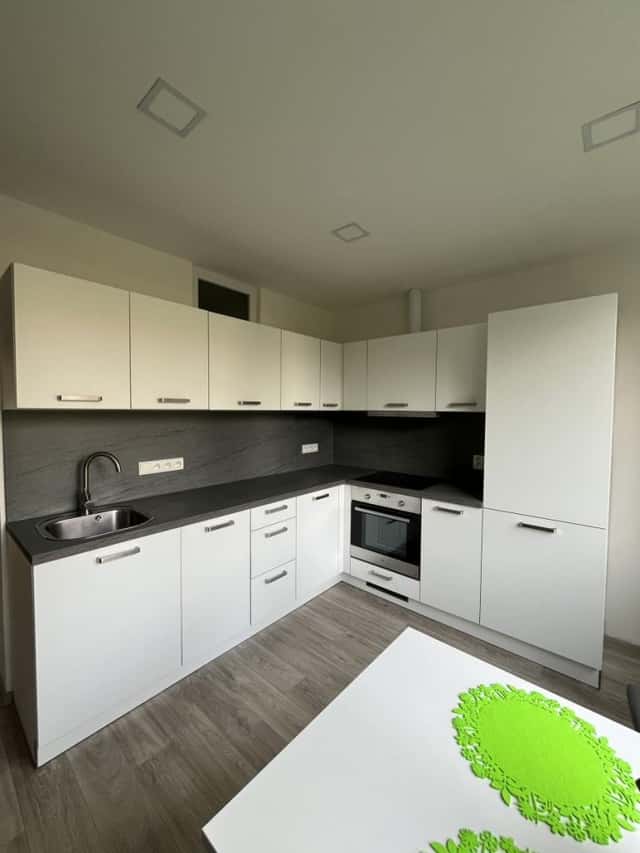 Pronájem bytu 2+1 58 m2, Trávník, Přerov – Přerov I-Město