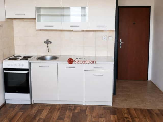 Pronájem bytu 1+1 35 m2, Zahradní, Chomutov