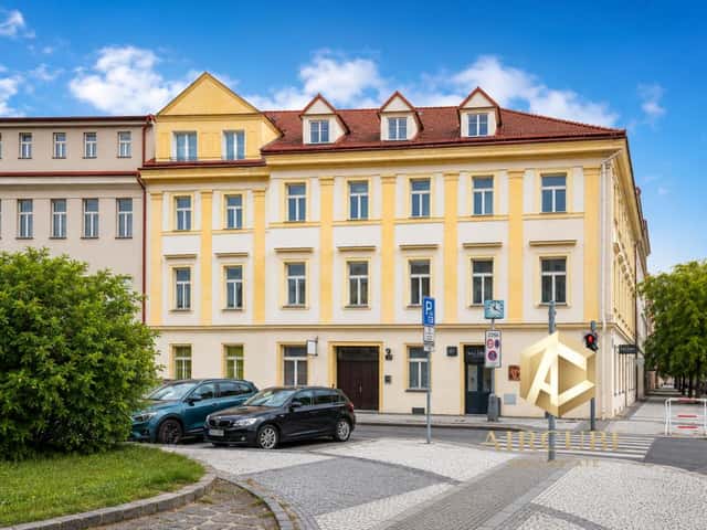 Pronájem bytu 2+kk 45 m2, Prvního pluku, Praha 3 – Žižkov
