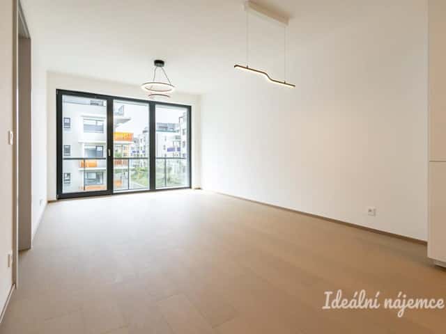 Pronájem bytu 2+kk 52 m2, Za Pískovnou, Praha 8 – Dolní Chabry