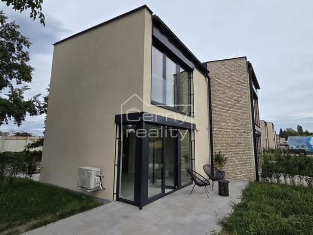 Prodej domu 55 m2, Východní, Pardubice – Pardubičky