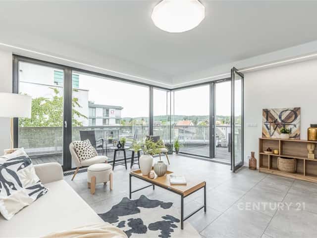Pronájem bytu 4+kk 210 m2, Táborská, Černošice, okres Praha-západ