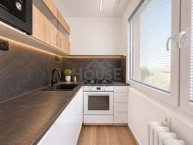 Prodej bytu 1+kk 26 m2, Českolipská, Praha 9 – Prosek
