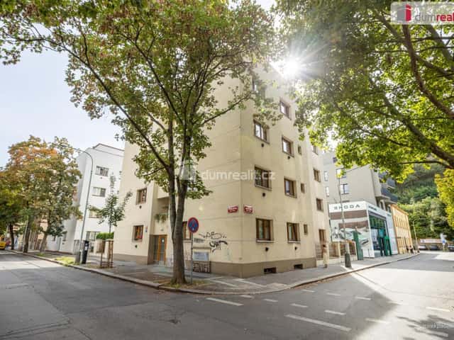Prodej bytu 2+1 44 m2, Pernerova, Praha 3 – Žižkov