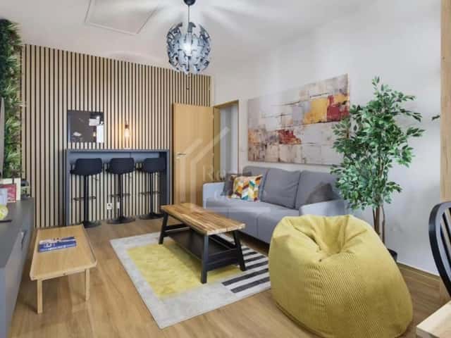 Pronájem bytu 1+kk 25 m2, Seifertova, Praha 3 – Žižkov