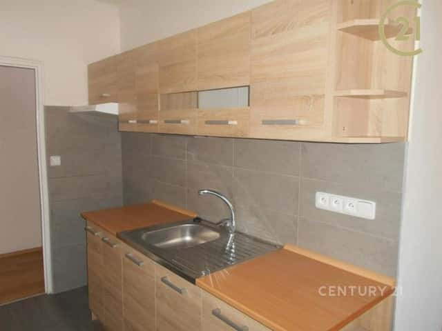 Pronájem bytu 2+1 57 m2, Spáčilova, Kroměříž