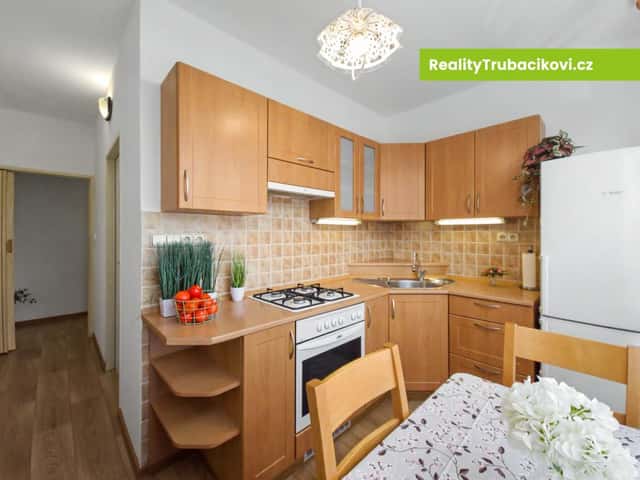 Pronájem bytu 2+1 58 m2, Ohrada, Vsetín
