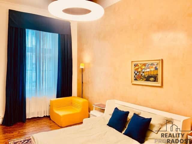 Pronájem bytu 1+1 33 m2, Hálkova, Praha – Nové Město