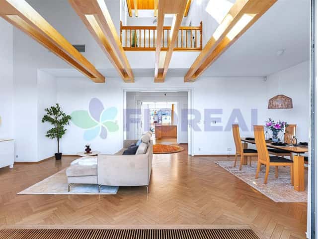 Pronájem bytu 5+1 230 m2, Kladská, Praha – Vinohrady
