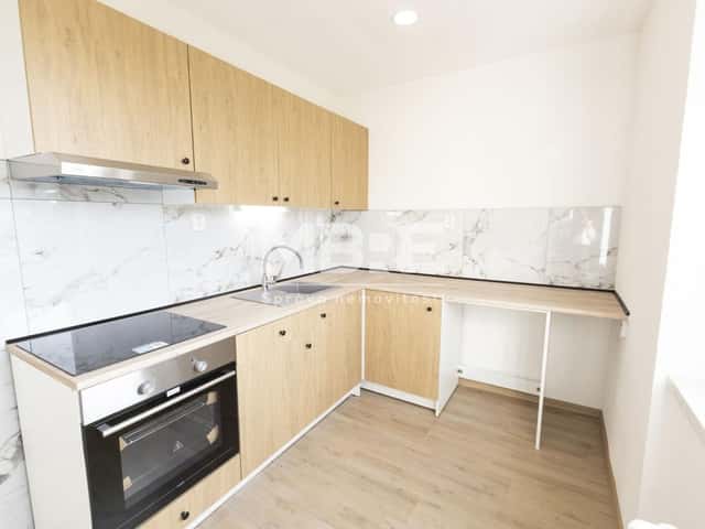 Pronájem bytu 1+1 36 m2, Borovského, Karviná – Mizerov