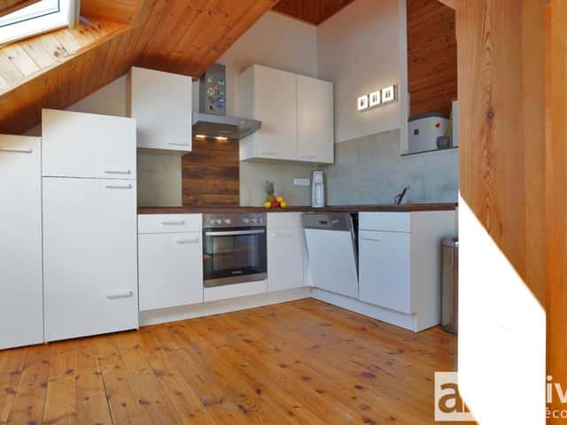 Pronájem bytu 2+kk 69 m2, Plzeňská, Chrášťany, okres Praha-západ
