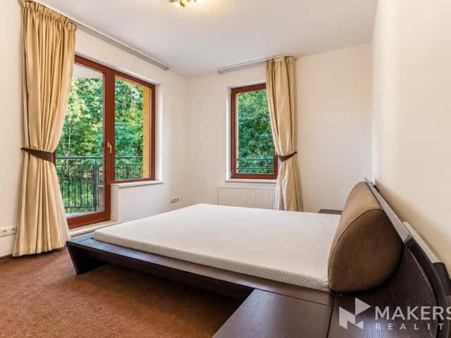 Pronájem bytu 3+1 82 m2, Lovčenská, Praha 5 – Košíře