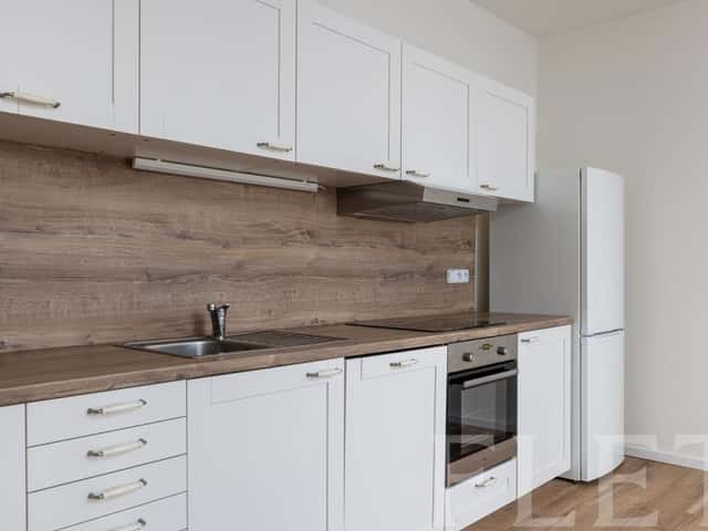 Prodej bytu 2+kk 44 m2, U garáží, Praha 7 – Holešovice