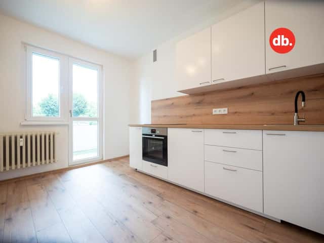 Pronájem bytu 2+1 59 m2, Tovární, Nová Role, okres Karlovy Vary